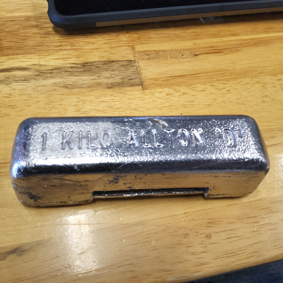 Recycled 1 kilo/ 2.2lbs  lead weight by AQUI