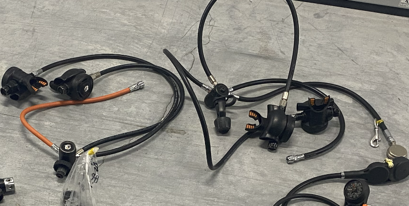 Rental Deep6 complete Excursion regulators sets